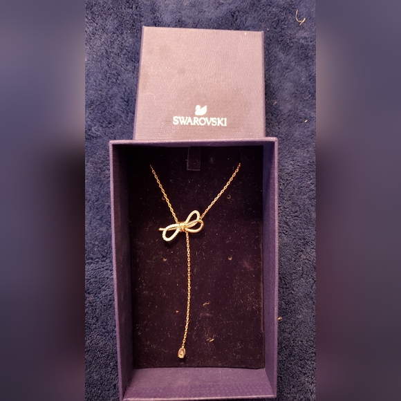 Swarovski Gold Bow Necklace - Picture 1 of 9
